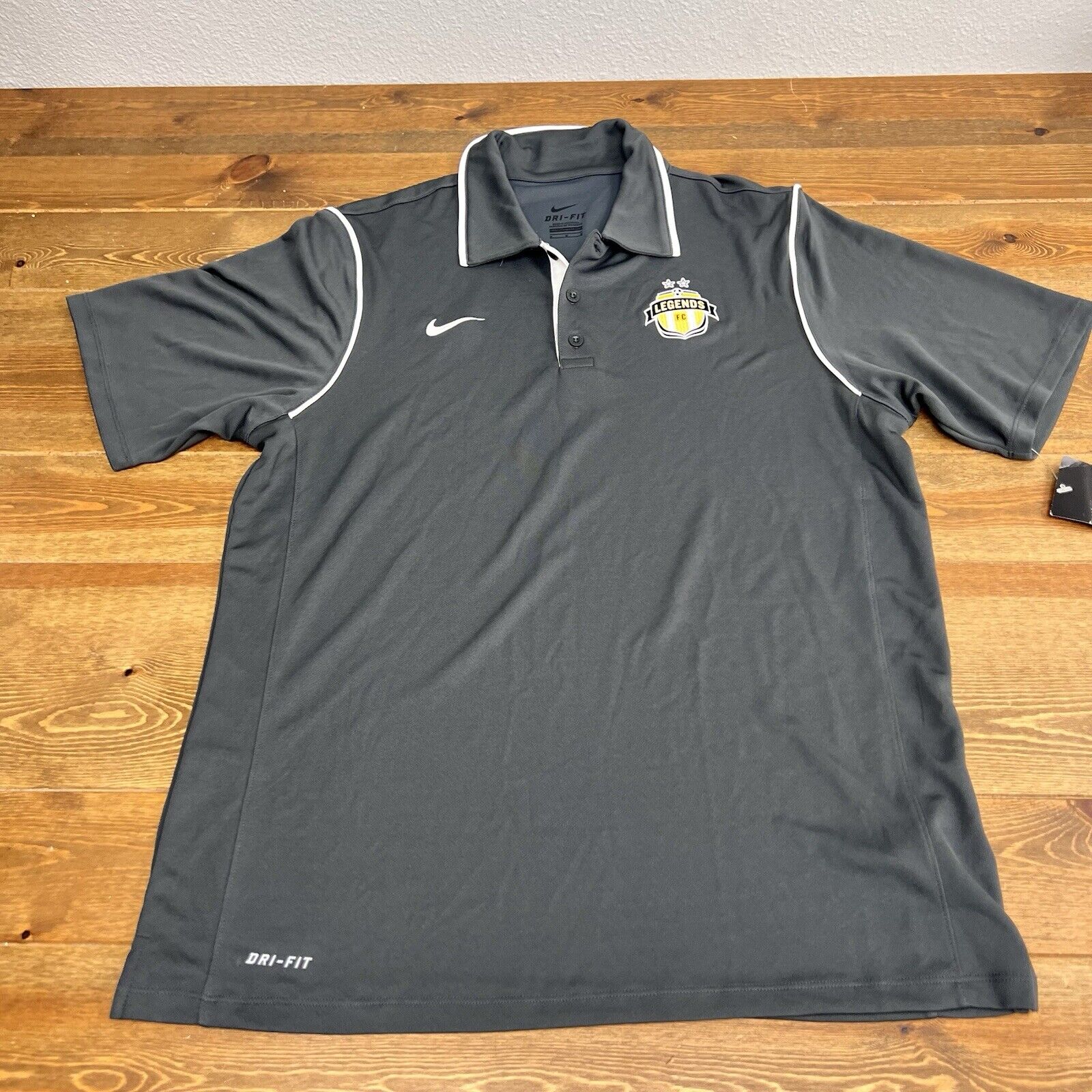 Nike LEGENDS Polo Shirt Men'M  Dri-Fit