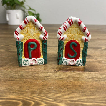 Vtg Colorful Gingerbread House Salt and Pepper Shakers w/ Candy Canes Holidays