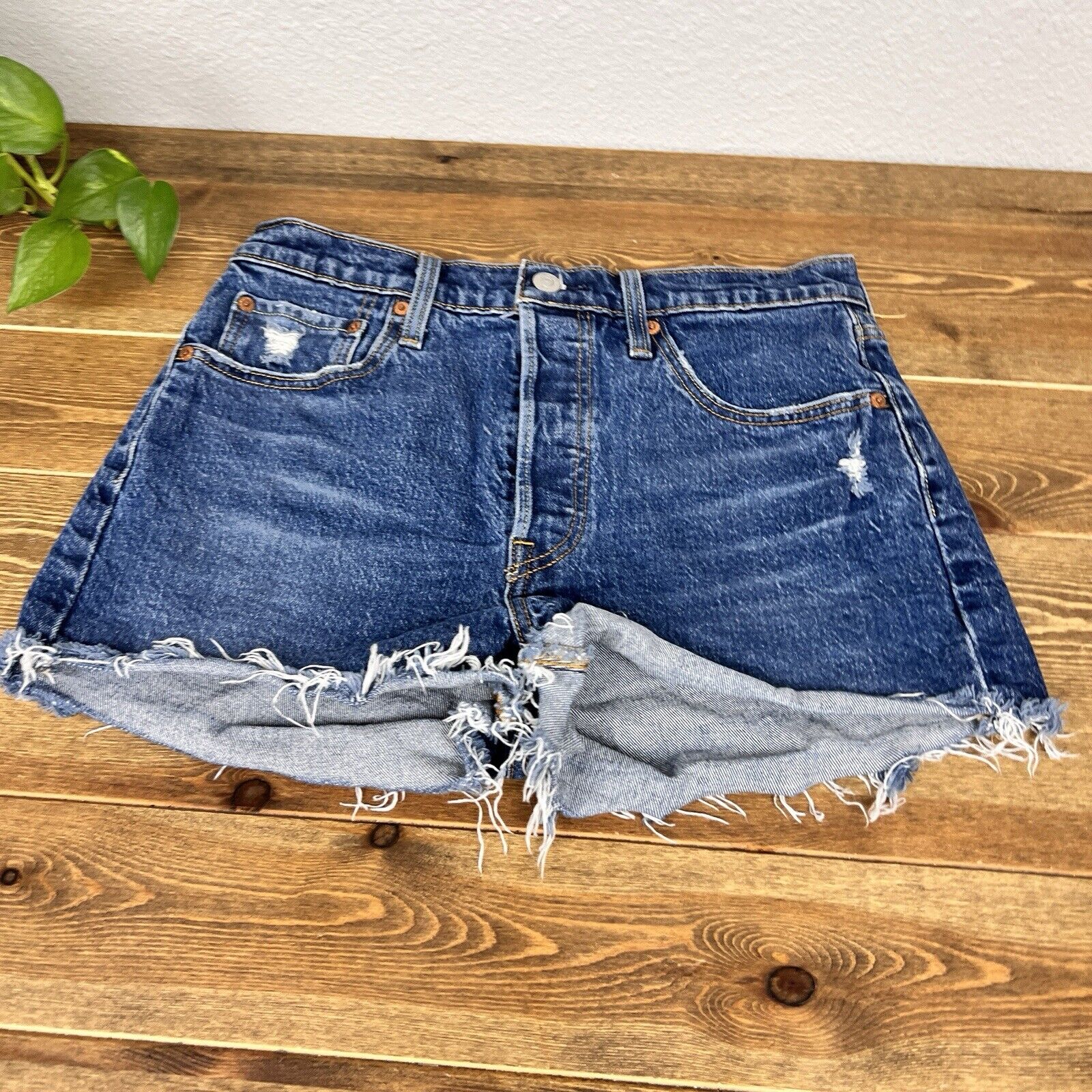 Levi's 501 Jean Shorts Women Size W28 Blue Denim Distressed Med Rise Button Fly