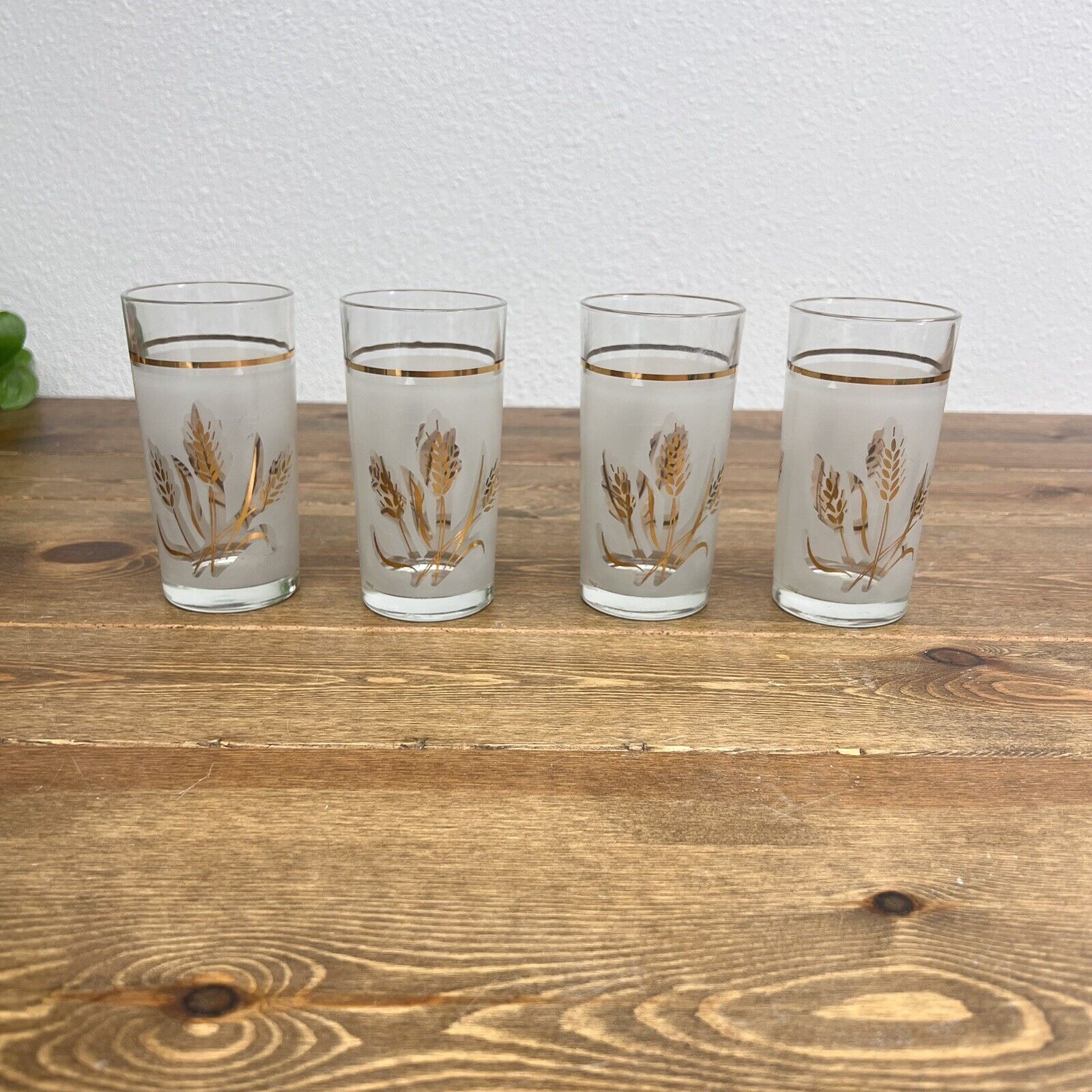 Vintage MCM Covetro Drinking Glasses Italy Wheat Tumbler White Frosted Gold 4