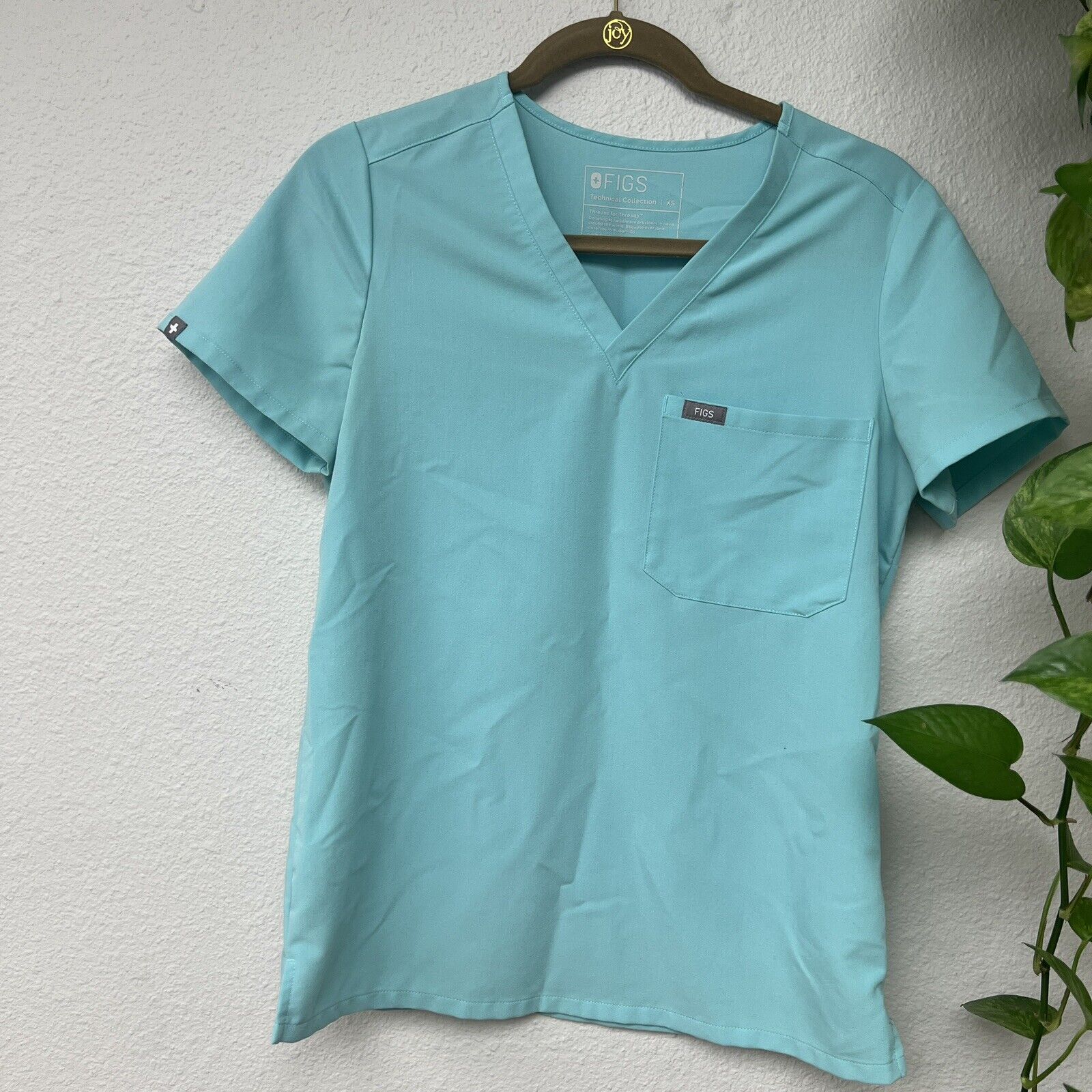 Figs Catarina One Pocket Green Scrub Top Size XS Style FW1000