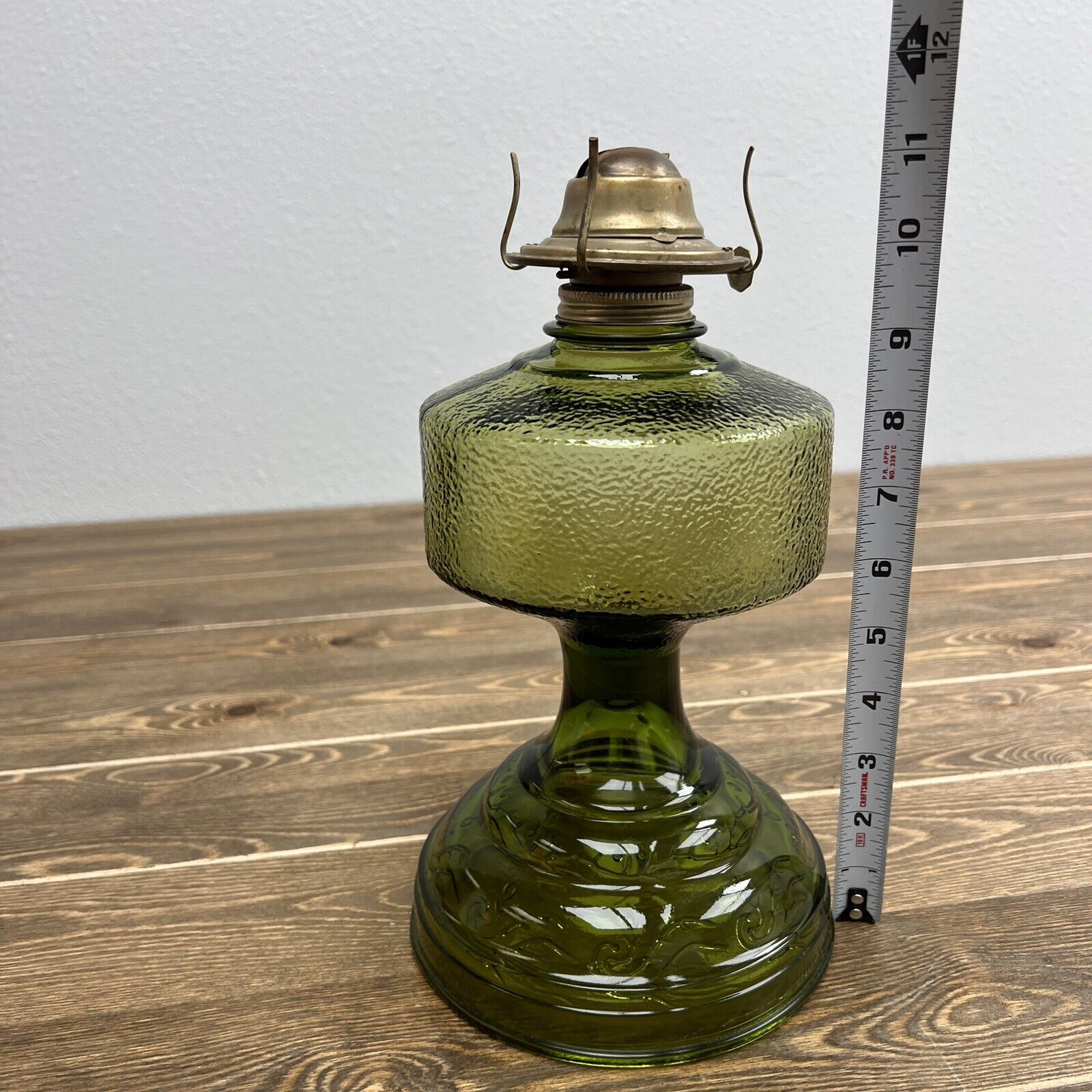 Vtg Oil Lamp Green Depression Glass P&A Mfg Co USA Large Footed Base EAGLE 11"