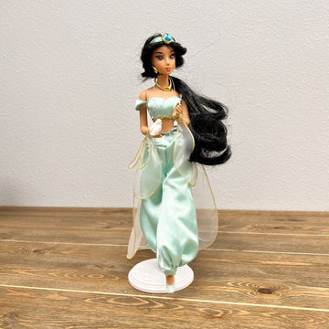 Disney Aladdin Jasmine Porcelain Doll Brass KeyKeepSakes AWholeNewWorld Magic