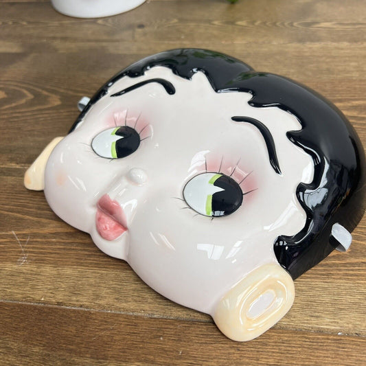 1985 Hand Painted Wall Mounted Vandor Betty Boop String Holder