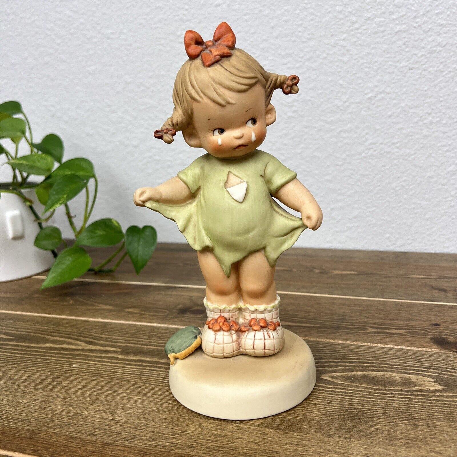 Memories Of Yesterday Girl Figurine 1987 “Mommy, I Teared It”  Torn Dress Tears