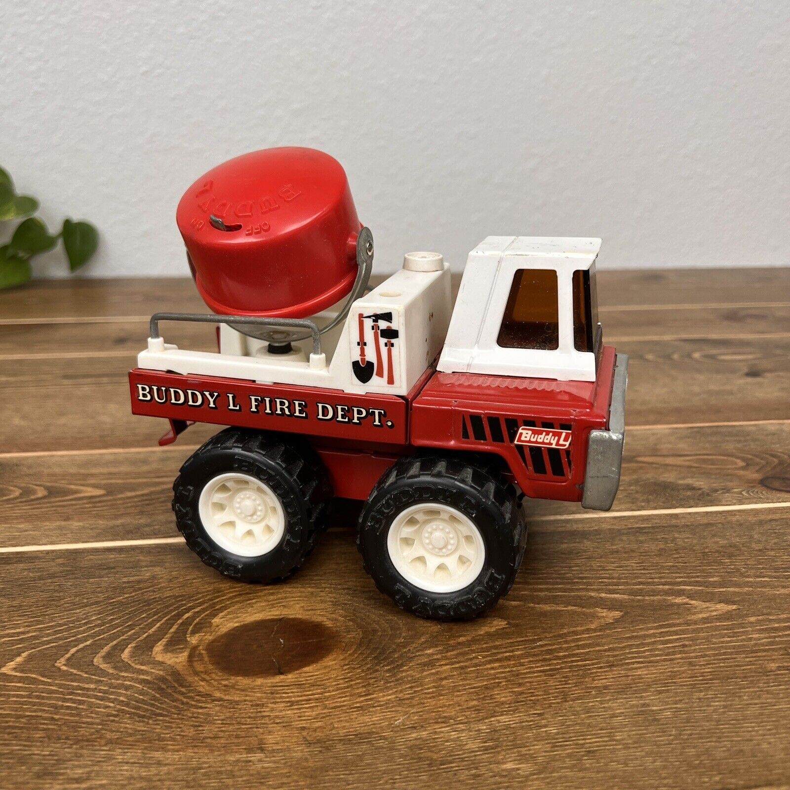 Buddy L 1970's Fire Dept 5179 Truck Retro Toys